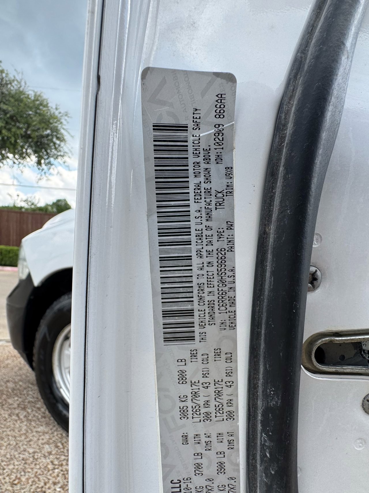 Used 2017 RAM 1500 Tradesman w/ Popular Equipment Group RWD image 31