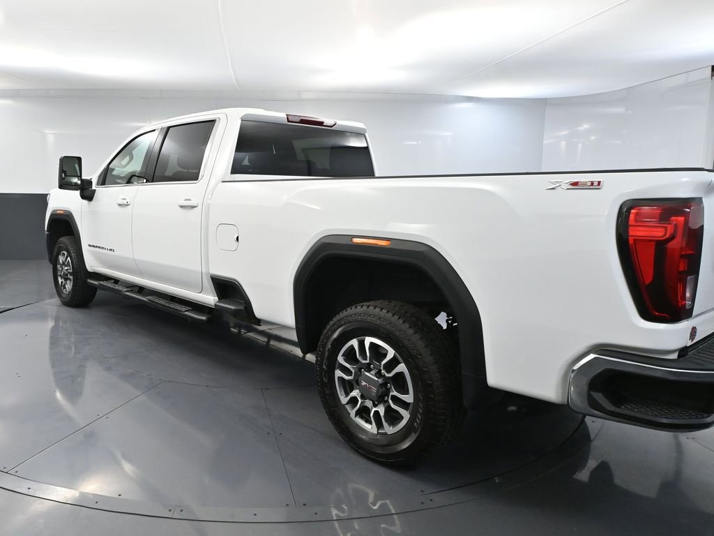 Used 2024 GMC Sierra 3500 SLE w/ SLE Convenience Package image 9