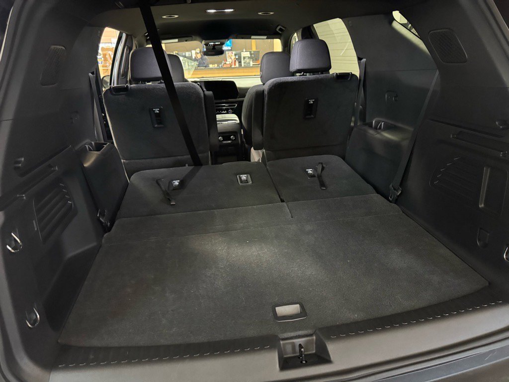 Certified 2024 Chevrolet Traverse Z71 w/ Enhanced Driving Package image 10