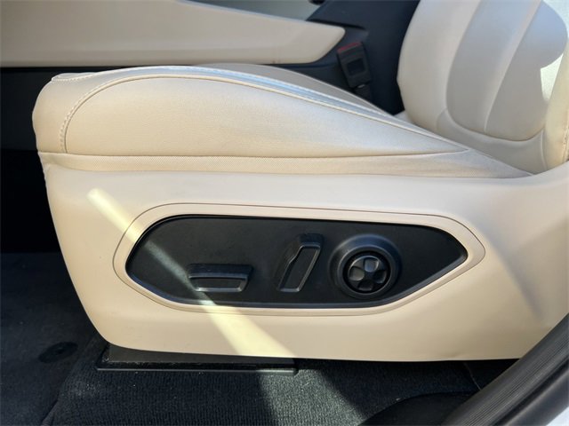 Used 2024 Jeep Grand Cherokee Limited image 11