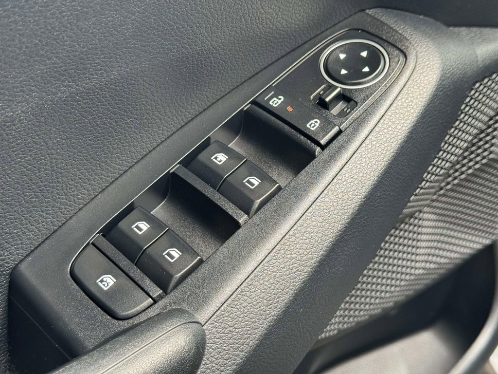 Used 2024 Kia Seltos LX AWD/4WD image 15