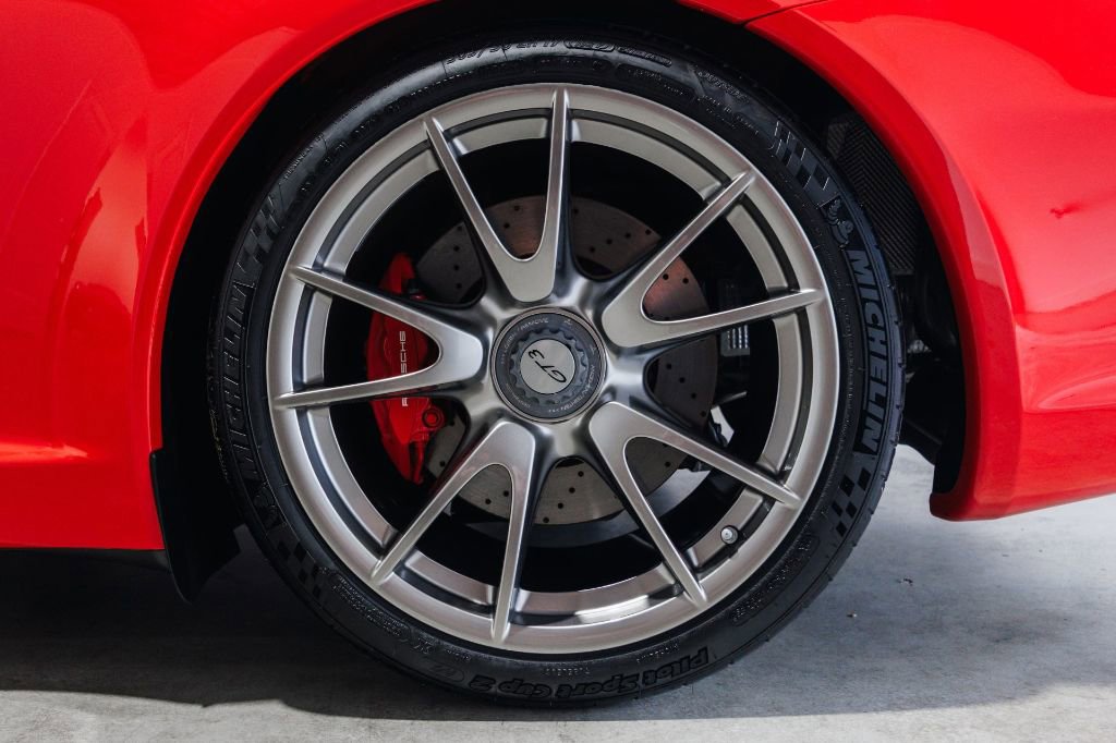 Used 2010 Porsche 911 GT3 image 34