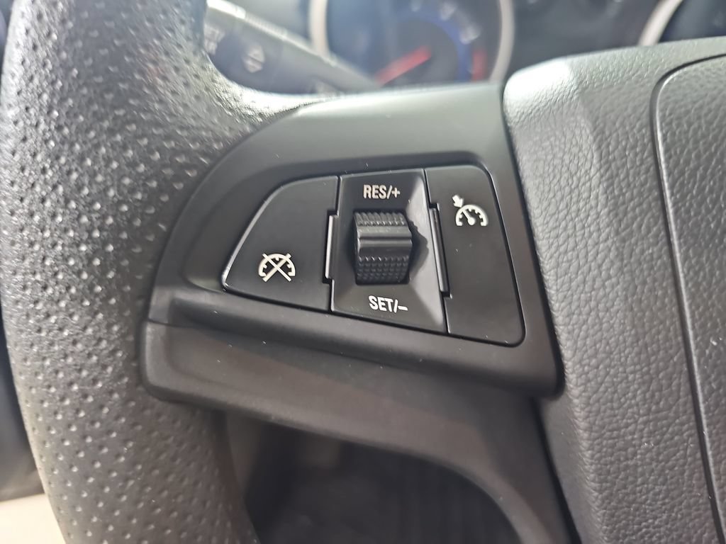 Used 2016 Chevrolet Cruze LT FWD image 21