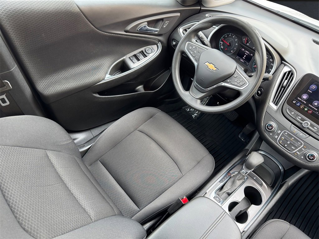 Used 2022 Chevrolet Malibu LT image 15