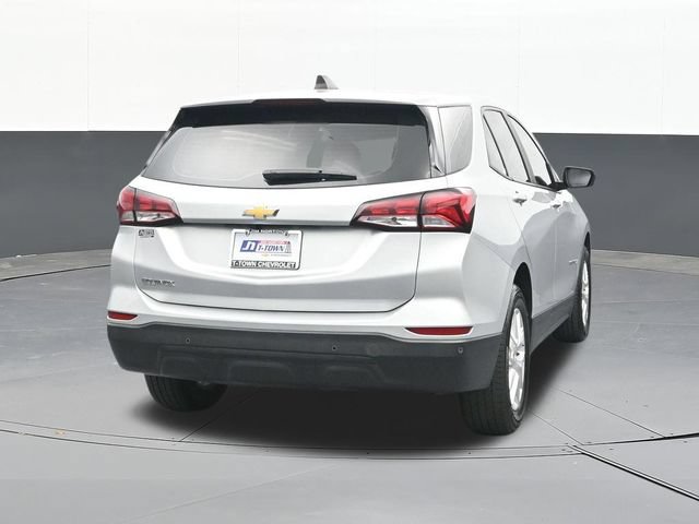 Used 2022 Chevrolet Equinox LS FWD image 13