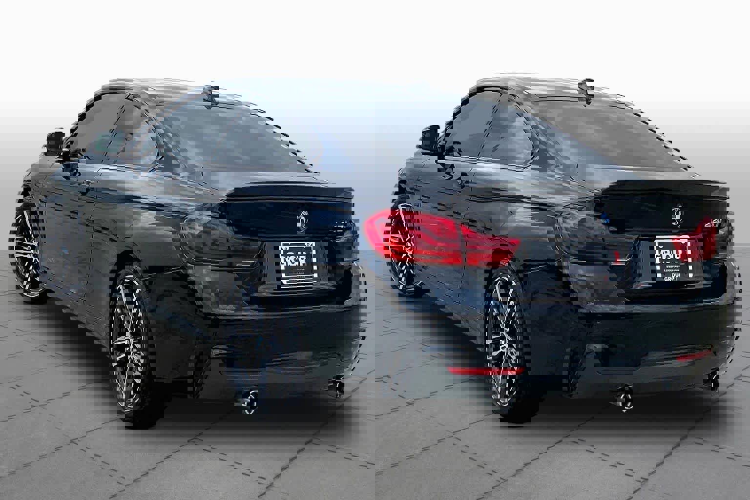 Used 2019 BMW 440i Coupe w/ M Sport Package RWD image 11