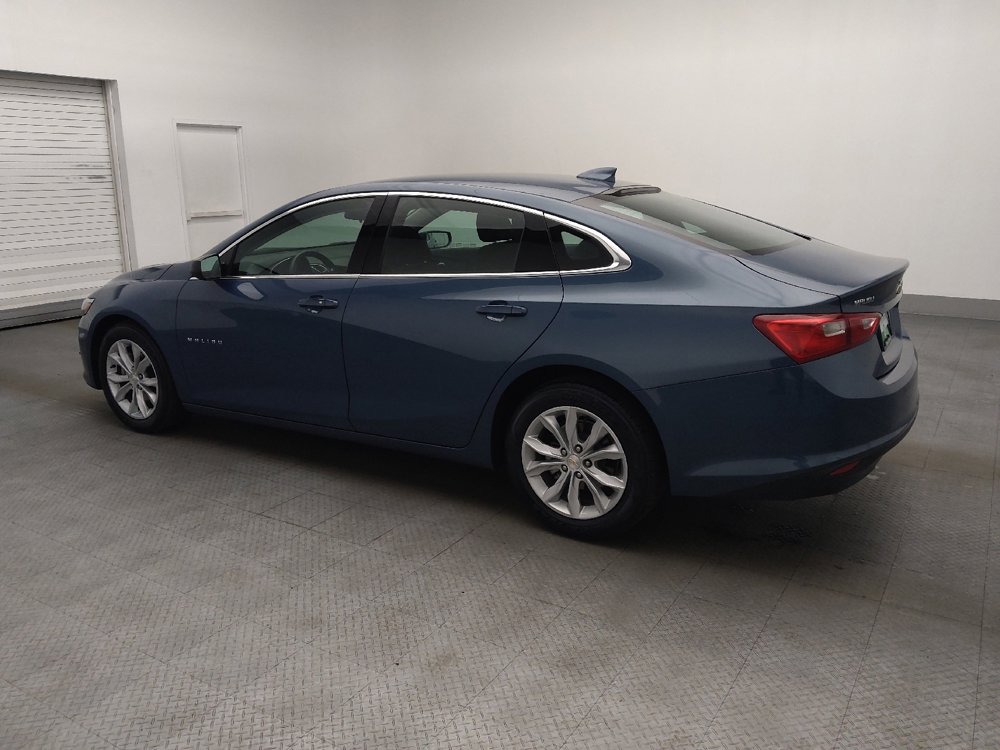 Used 2025 Chevrolet Malibu LT image 3