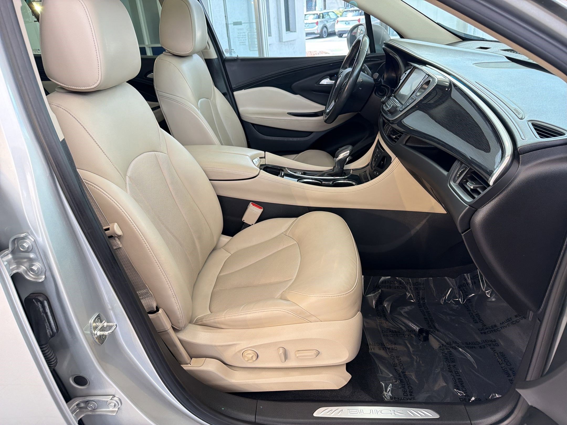 Used 2016 Buick Envision Premium AWD/4WD image 31
