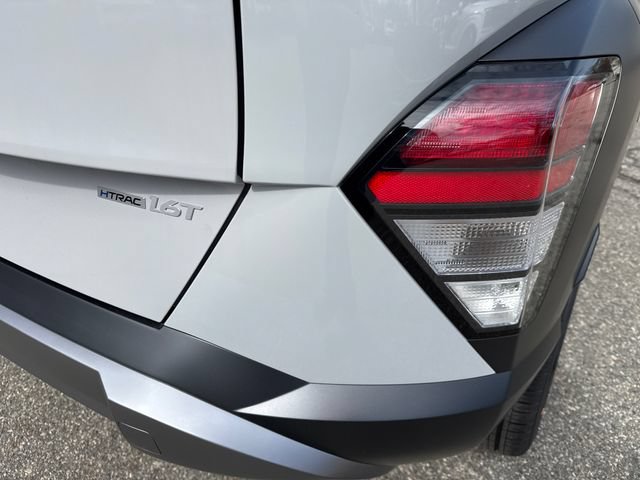 New 2026 Hyundai Kona SEL Premium AWD/4WD image 12