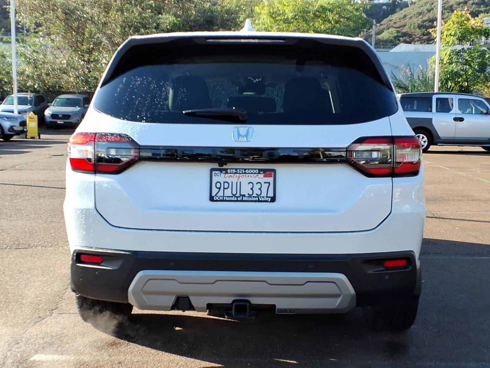 Used 2025 Honda Pilot EX-L image 5