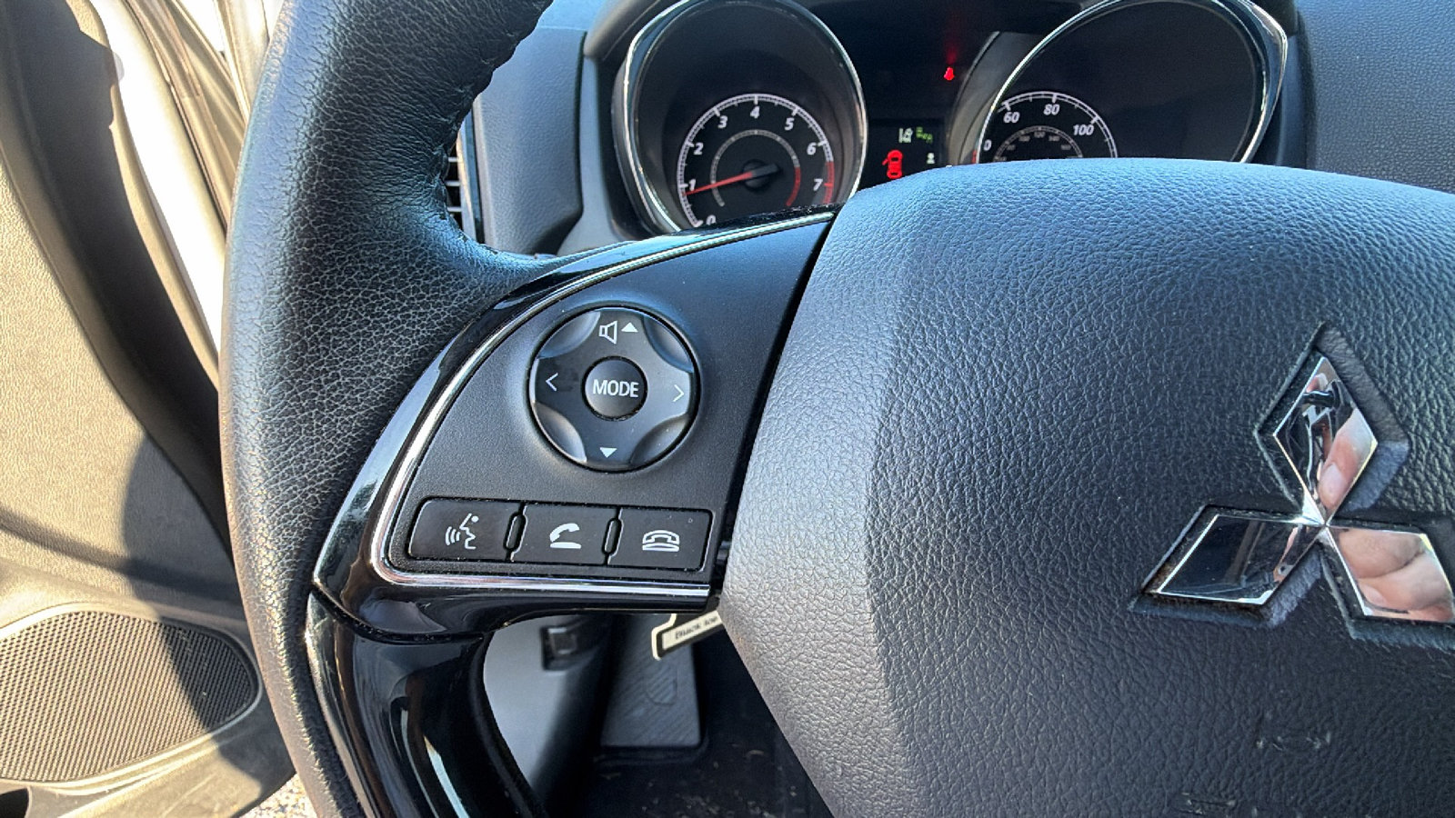 Used 2024 Mitsubishi Outlander Sport AWD image 26