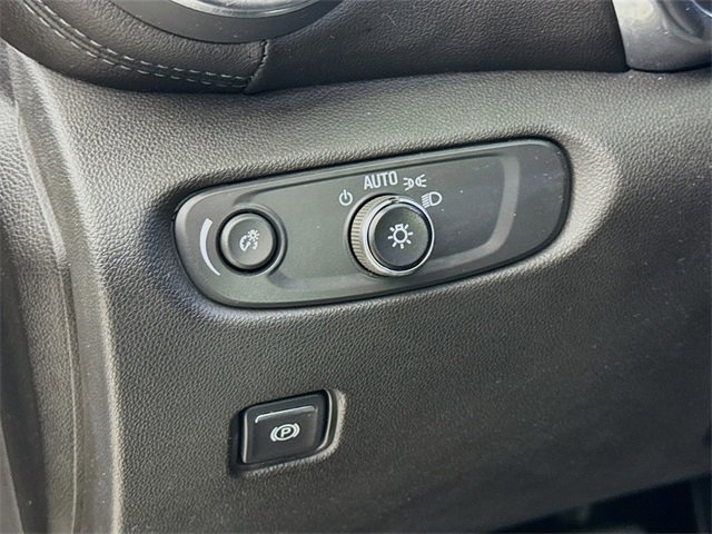 Used 2021 Chevrolet Blazer LT image 10