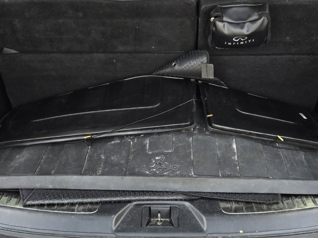 Used 2018 INFINITI QX80 2WD w/ Driver Assistance Package image 10