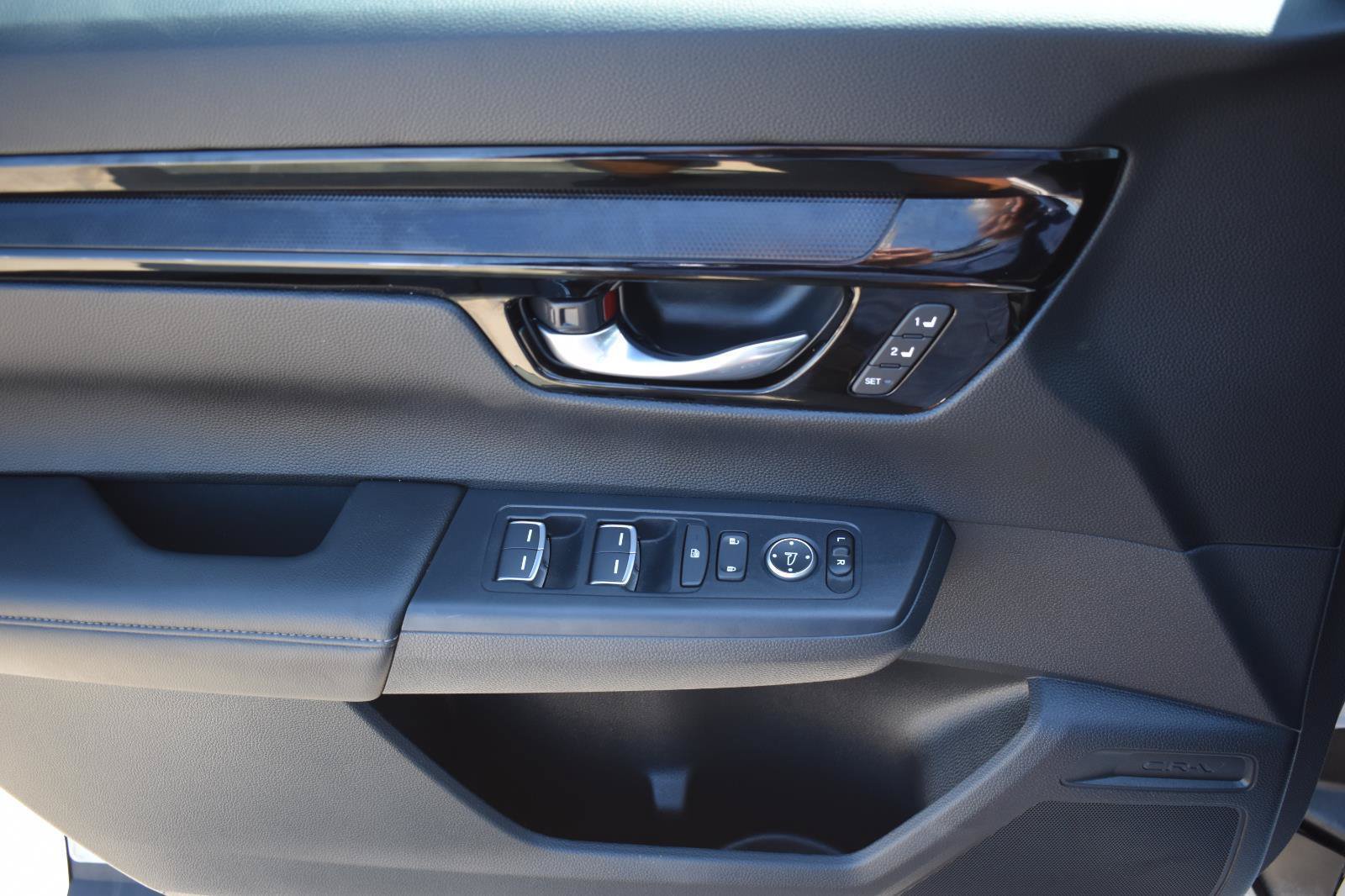 Used 2025 Honda CR-V EX-L image 23