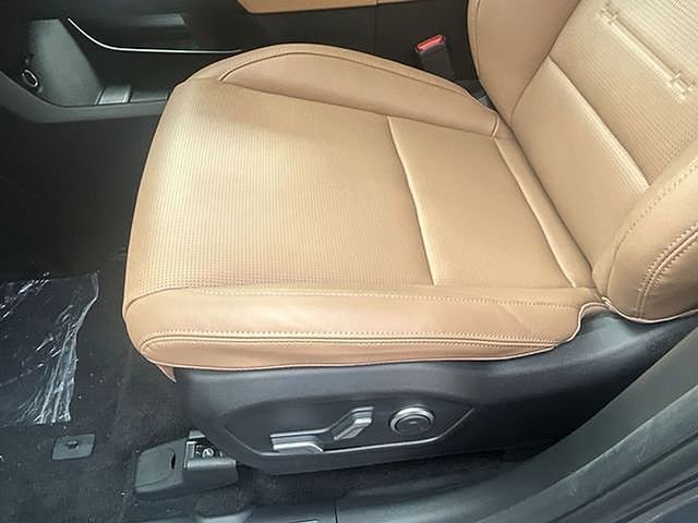 New 2025 Hyundai Santa Fe Limited image 39