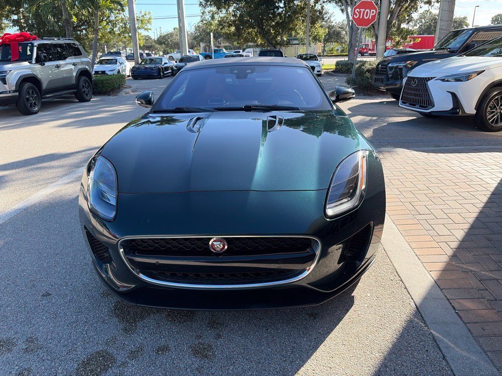 Used 2019 Jaguar F-TYPE Convertible RWD image 9