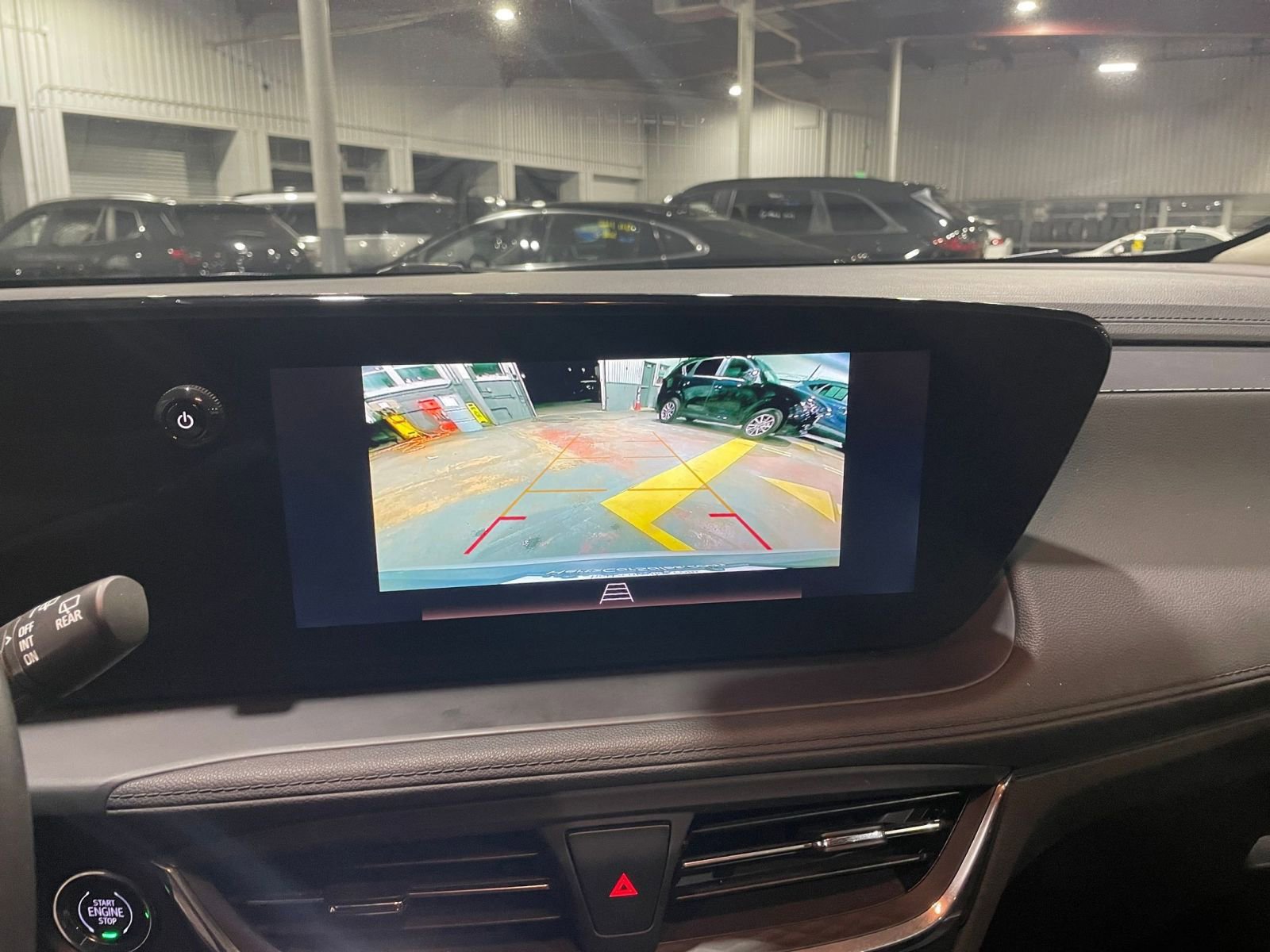 Used 2025 Buick Encore GX Preferred image 17