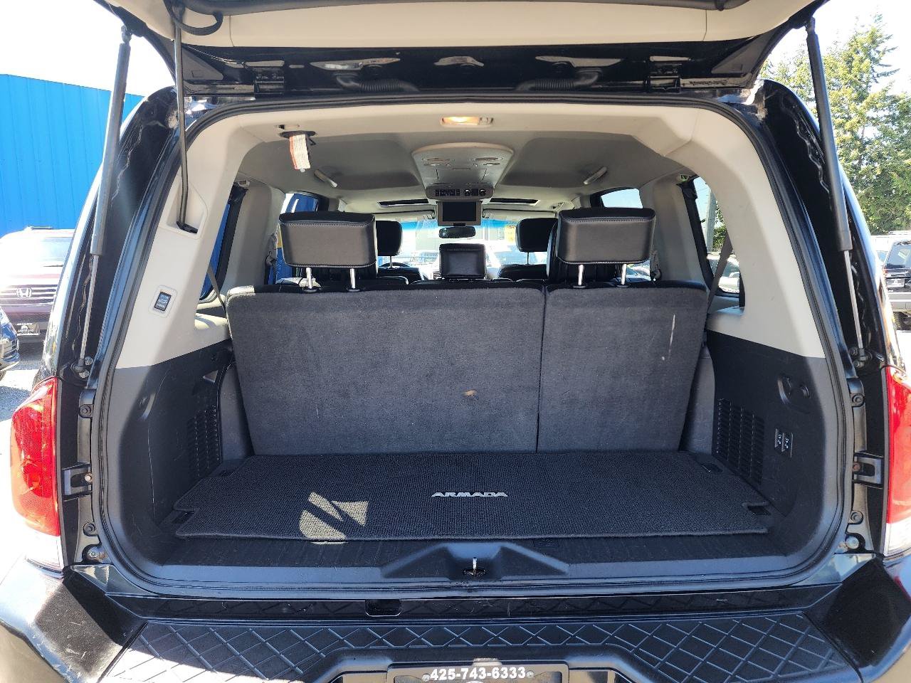 Used 2012 Nissan Armada Platinum AWD/4WD image 27