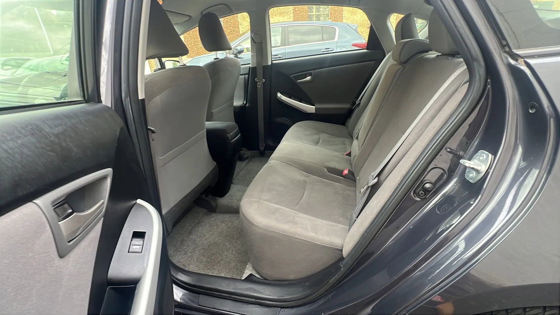 Used 2014 Toyota Prius One image 26