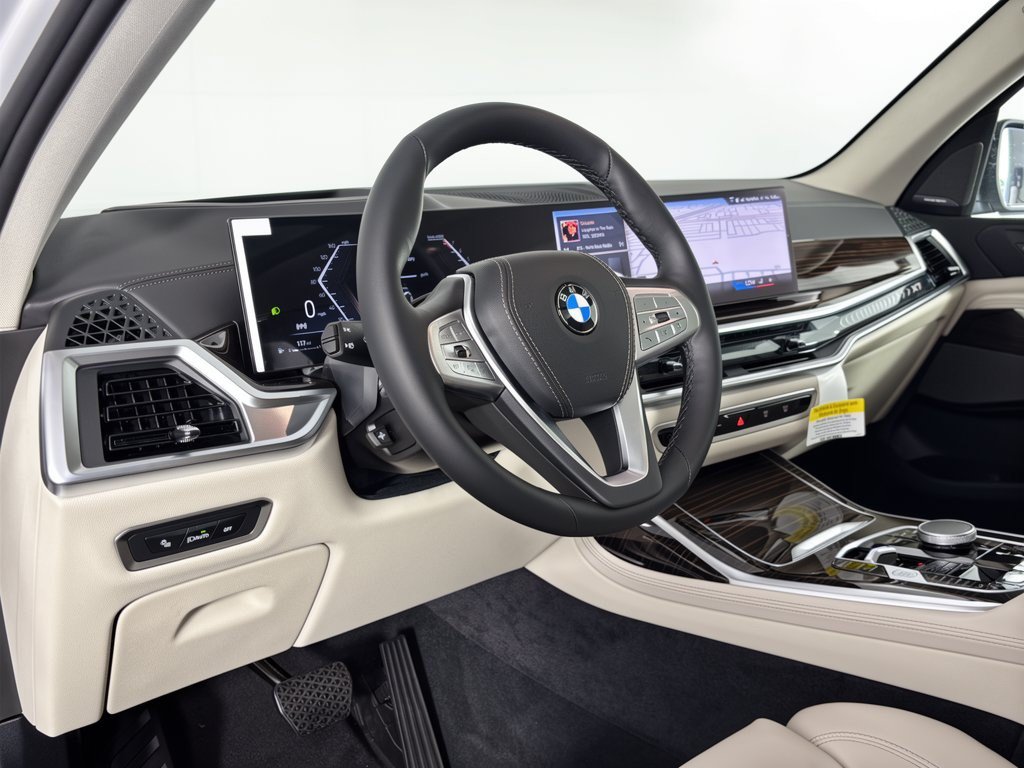 New 2027 BMW X7 xDrive40i AWD/4WD image 4