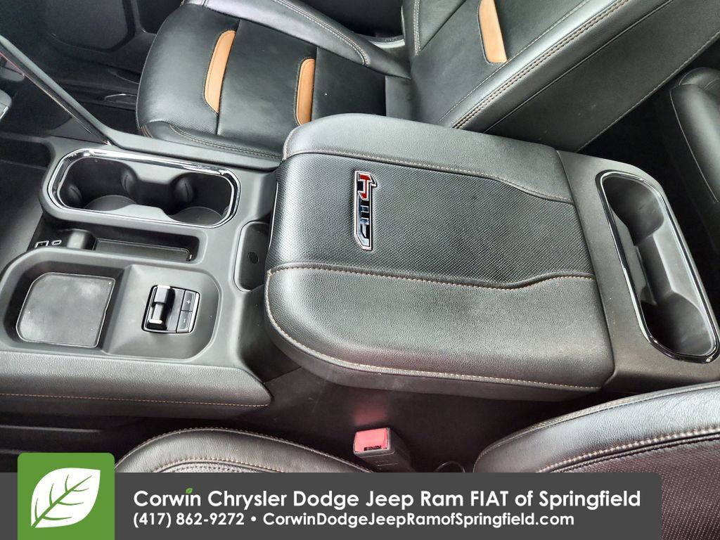 Used 2024 GMC Sierra 3500 AT4 w/ AT4 Premium Plus Package AWD/4WD image 19