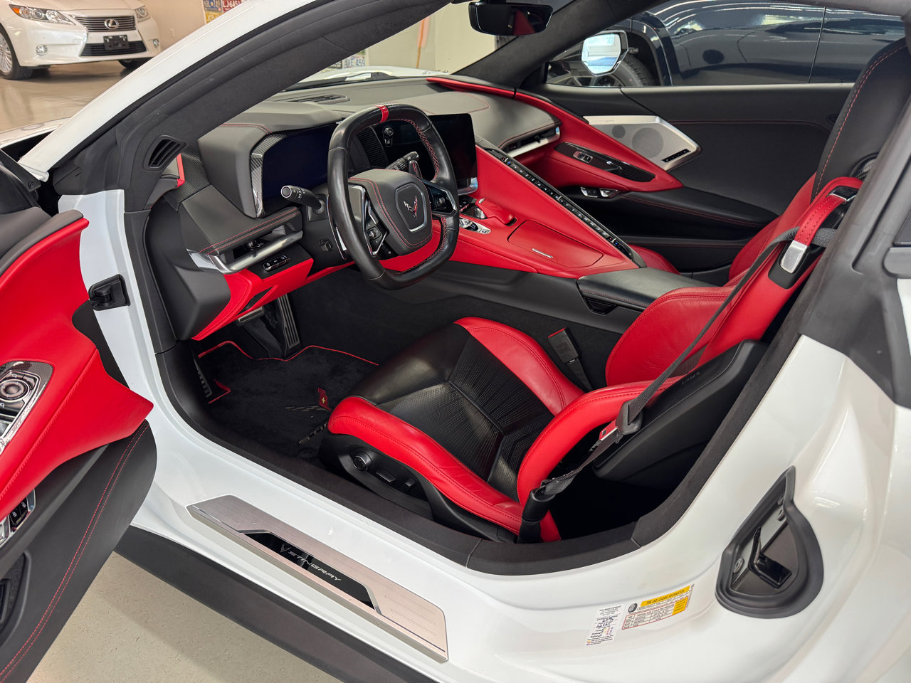 Used 2021 Chevrolet Corvette Stingray 3LT w/ Z51 Performance Package image 6