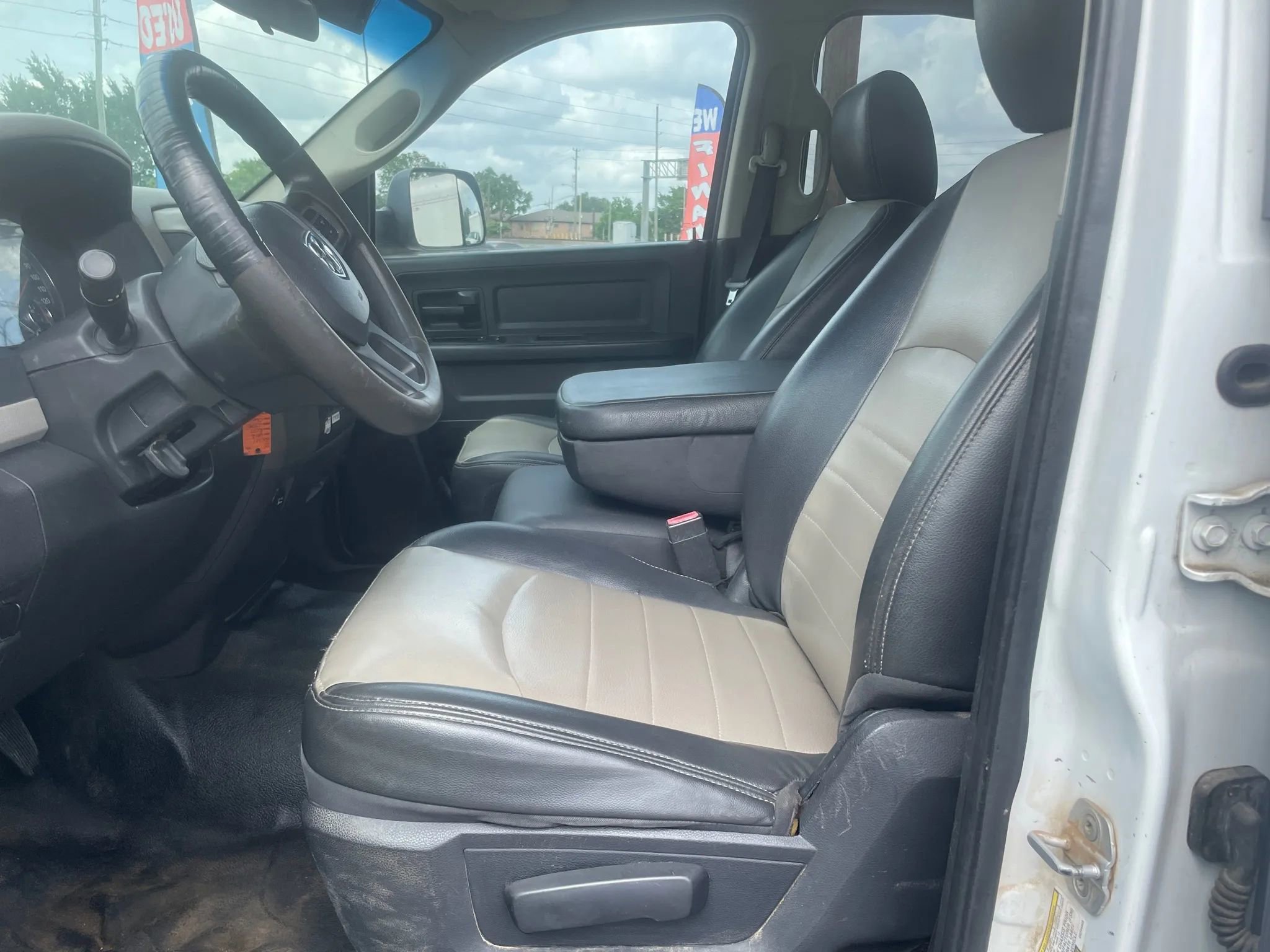 Used 2012 RAM 5500 2WD Crew Cab w/ Ambulance Prep Group image 21
