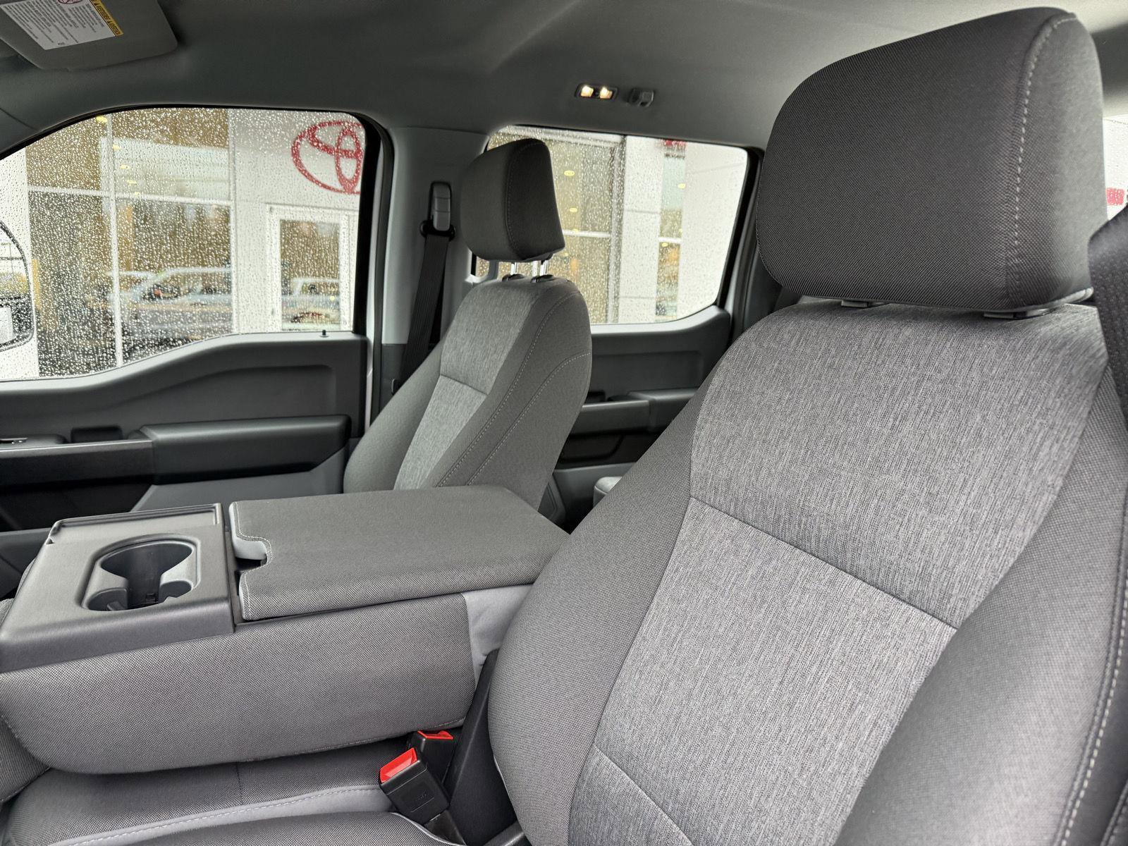 Used 2025 Ford F250 XL w/ XL Chrome Package image 17