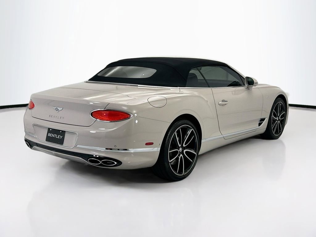 Used 2021 Bentley Continental GT image 13