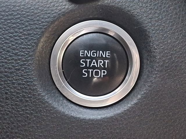 Used 2020 Toyota Corolla SE FWD image 25