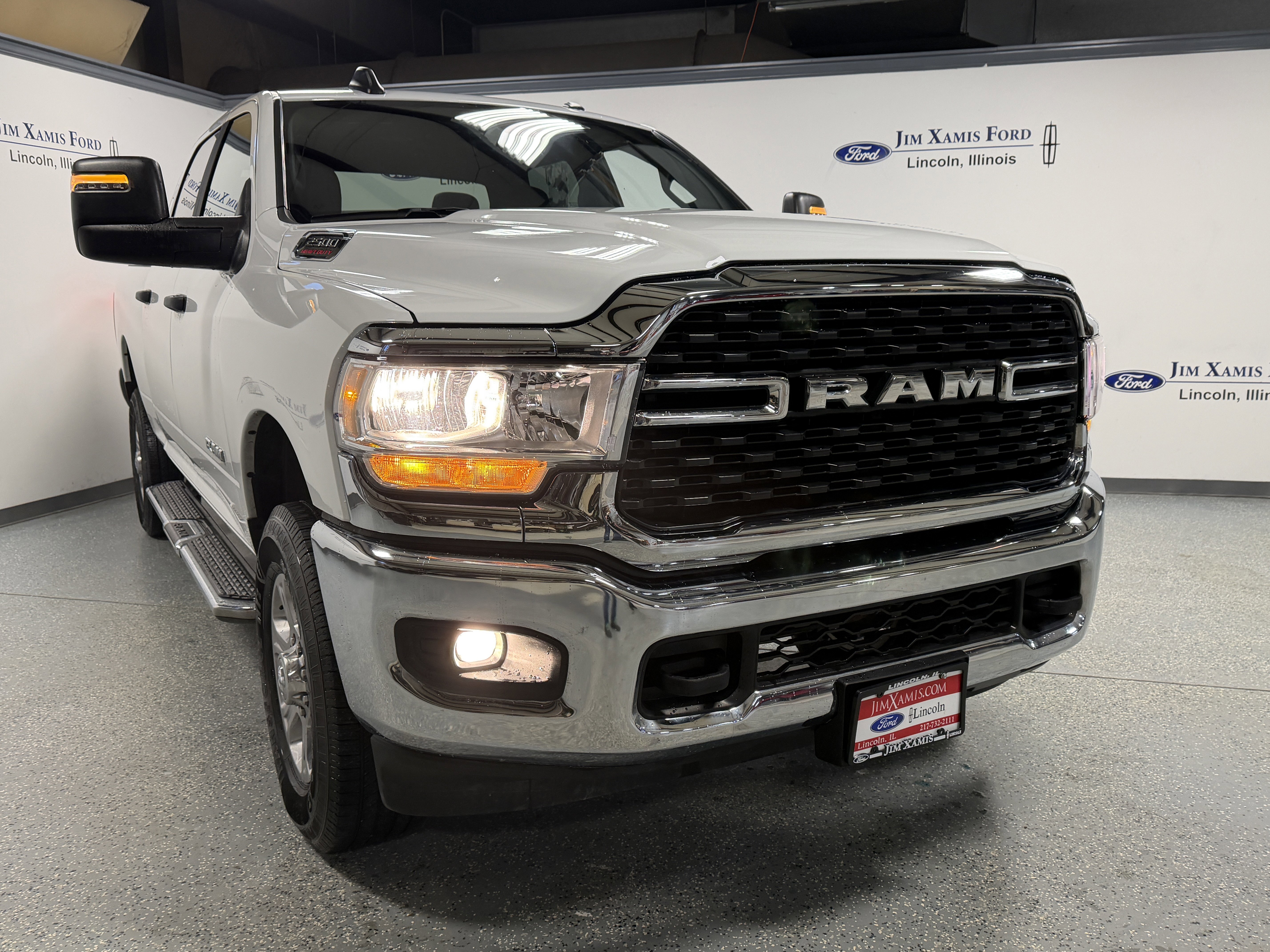 Used 2024 RAM 2500 Big Horn w/ Bed Utility Group image 36