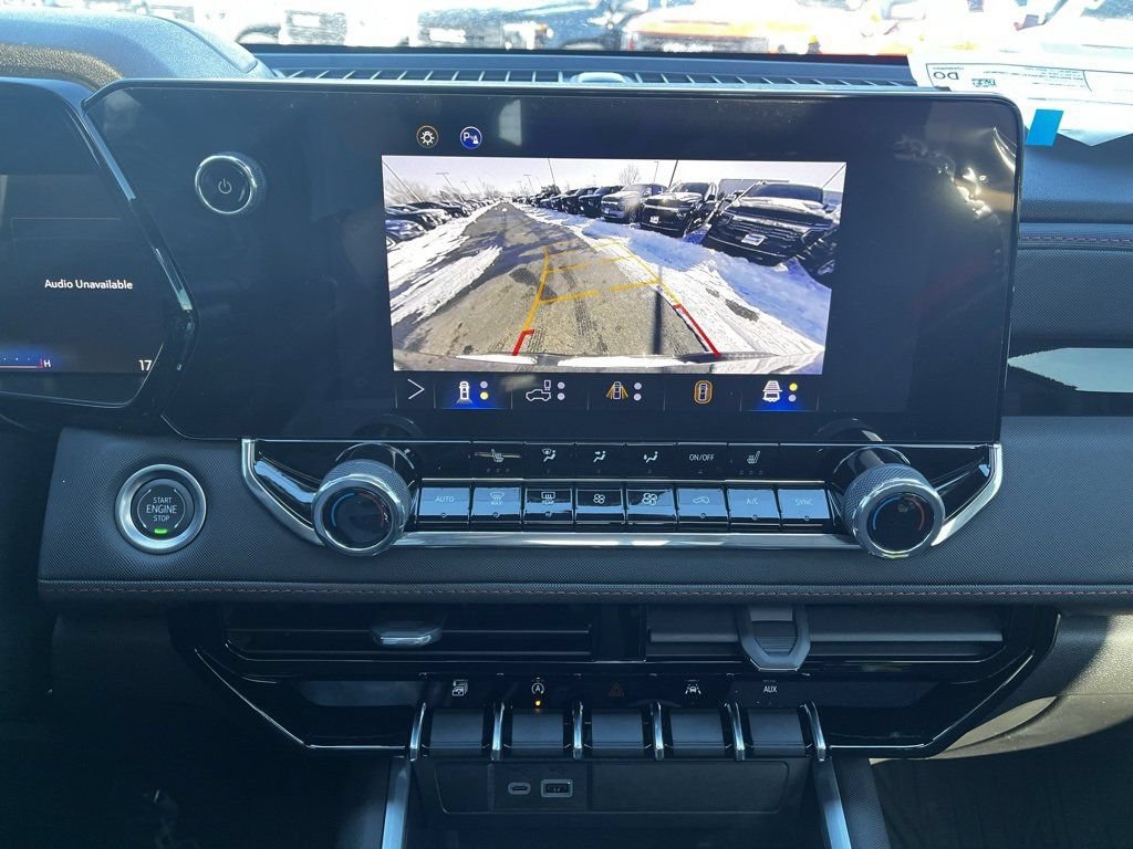 New 2025 Chevrolet Colorado Z71 w/ Technology Package AWD/4WD image 17