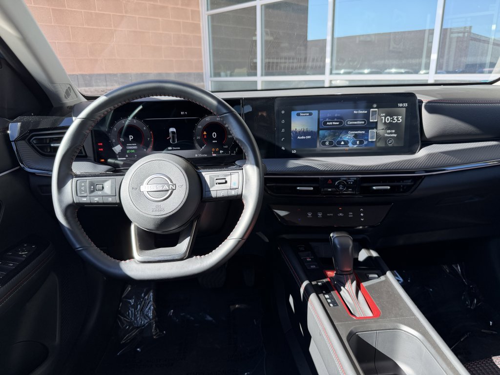 Used 2025 Nissan Kicks SR FWD image 16