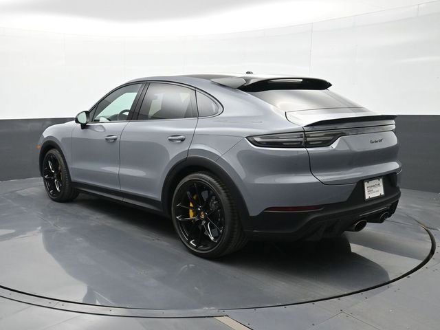 Certified 2023 Porsche Cayenne Turbo GT AWD/4WD image 3
