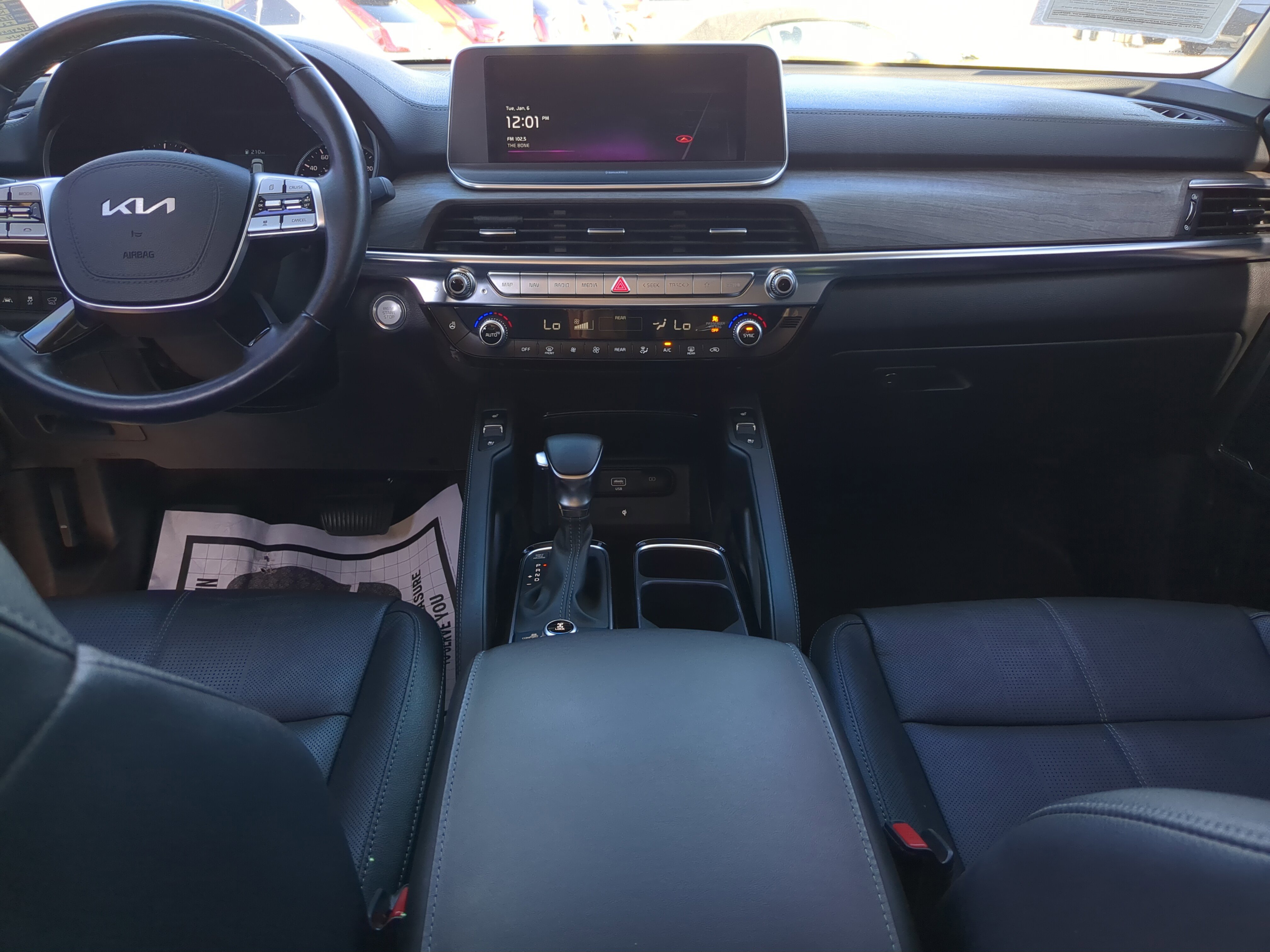 Used 2022 Kia Telluride EX w/ EX Premium Package image 14