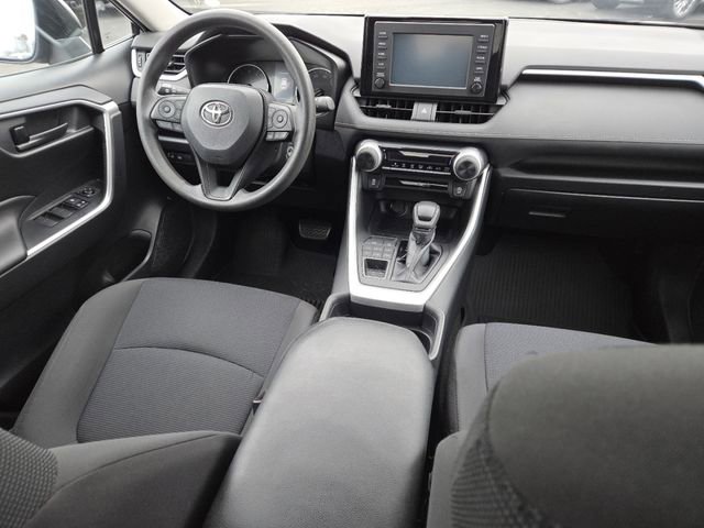 Used 2019 Toyota RAV4 LE image 25