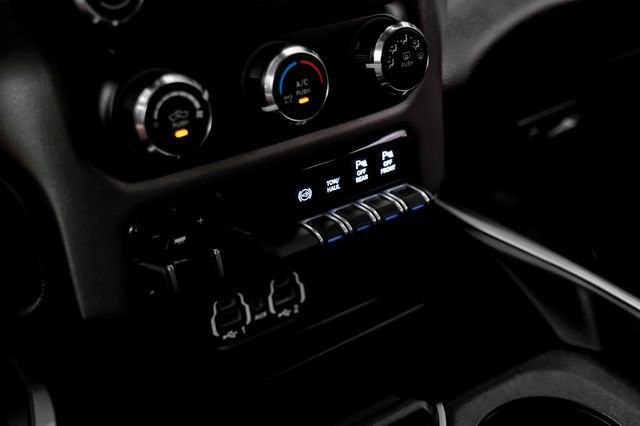 Used 2021 RAM 2500 Big Horn w/ Night Edition AWD/4WD image 27