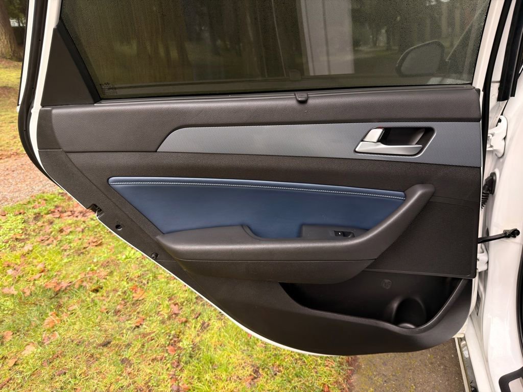 Used 2017 Hyundai Sonata Limited w/ Ultimate Package 02 image 19