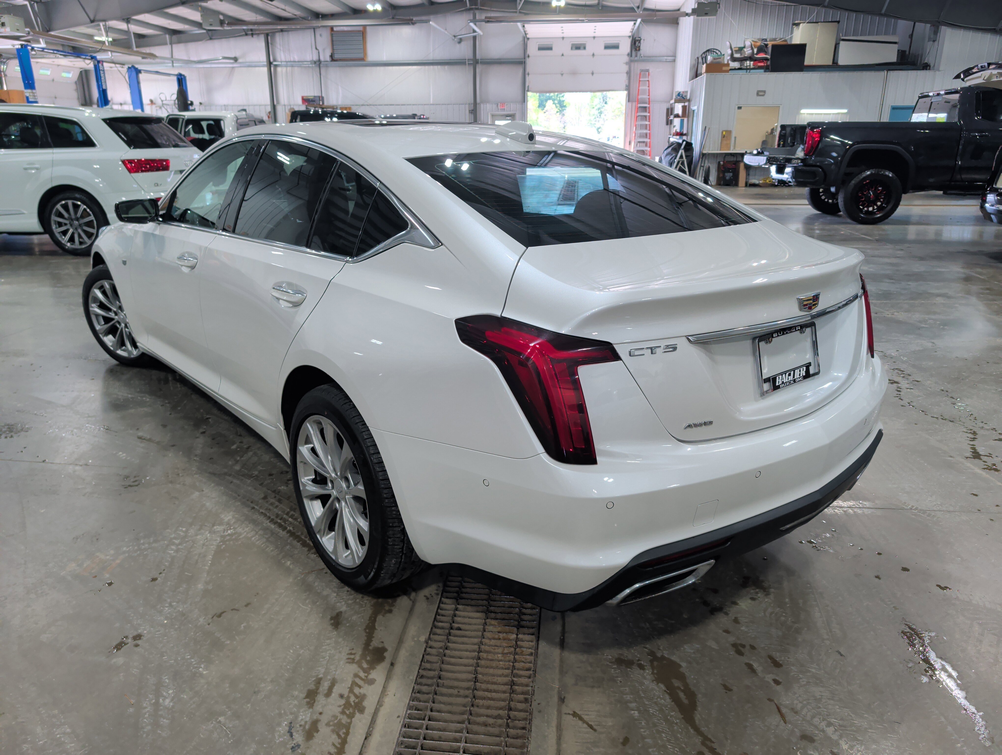 Used 2022 Cadillac CT5 Premium Luxury w/ Parking Package AWD/4WD image 4