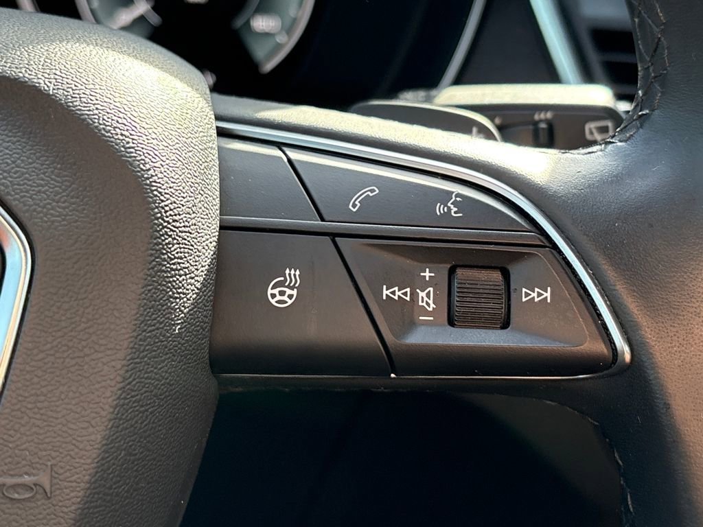 Used 2021 Audi Q5 e Premium Plus w/ Premium Plus Package image 19