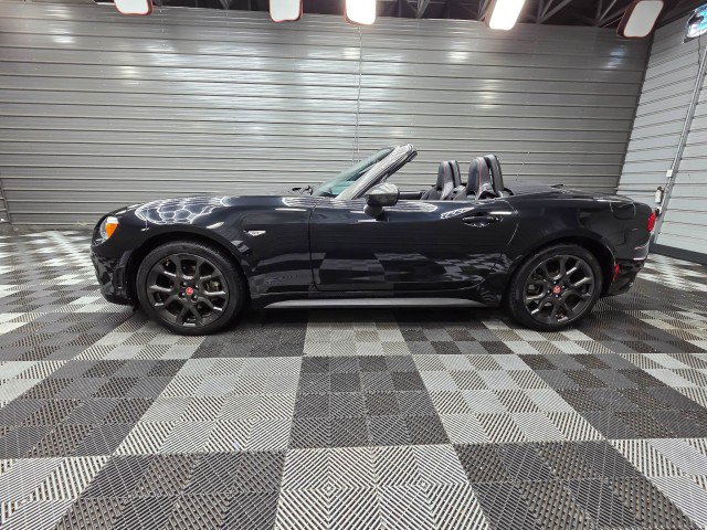 Used 2020 FIAT 124 Spider Abarth w/ Convenience Group RWD image 8