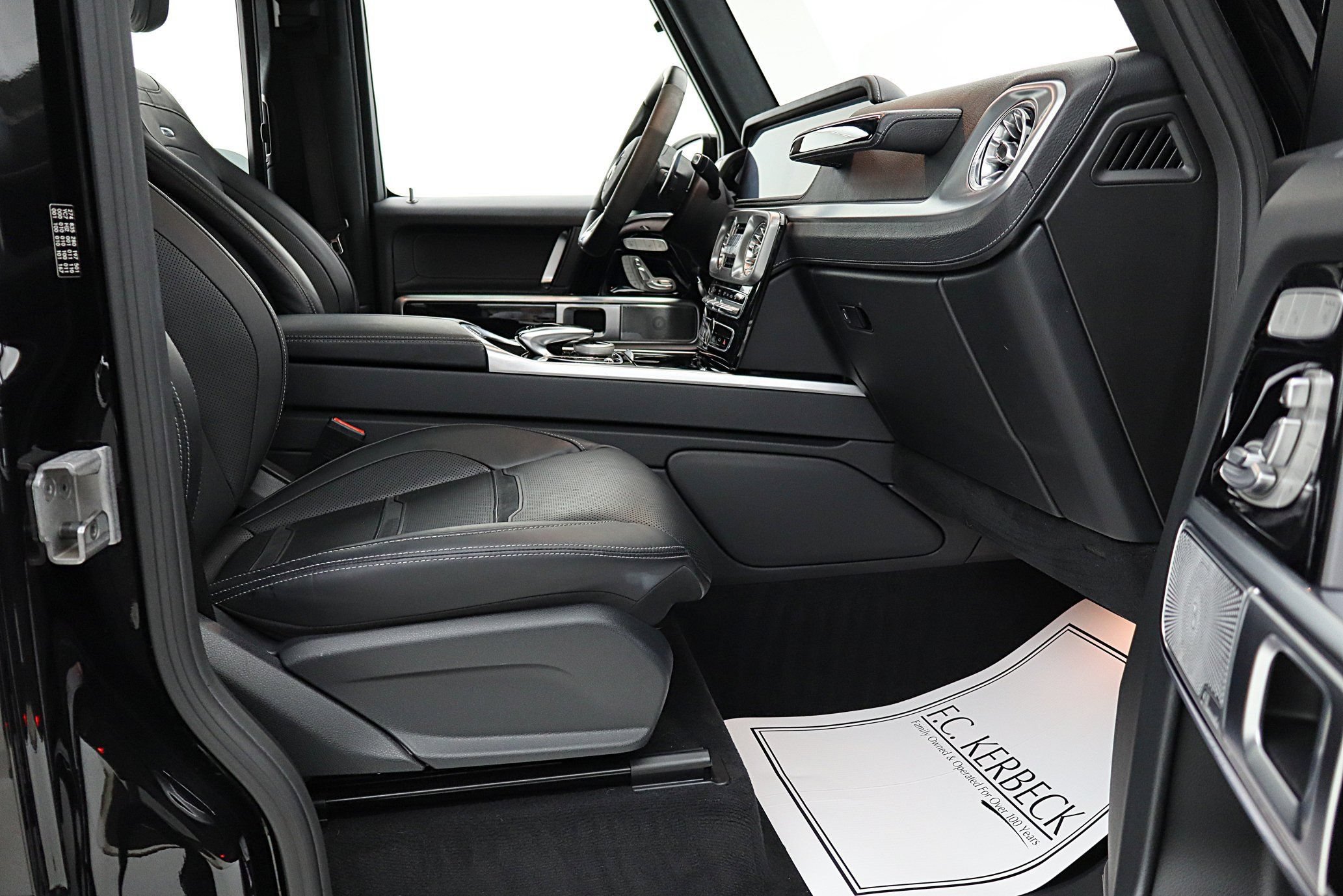 Used 2022 Mercedes-Benz G 63 AMG 4MATIC image 31