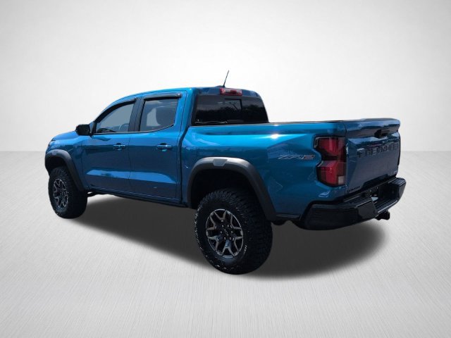 Used 2024 Chevrolet Colorado ZR2 w/ Technology Package AWD/4WD image 8