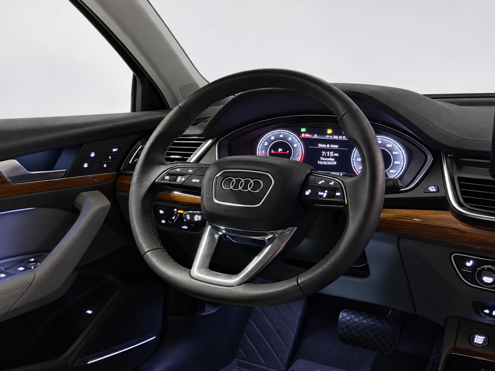 Certified 2023 Audi Q5 2.0T Premium Plus w/ Premium Plus Package AWD/4WD image 24