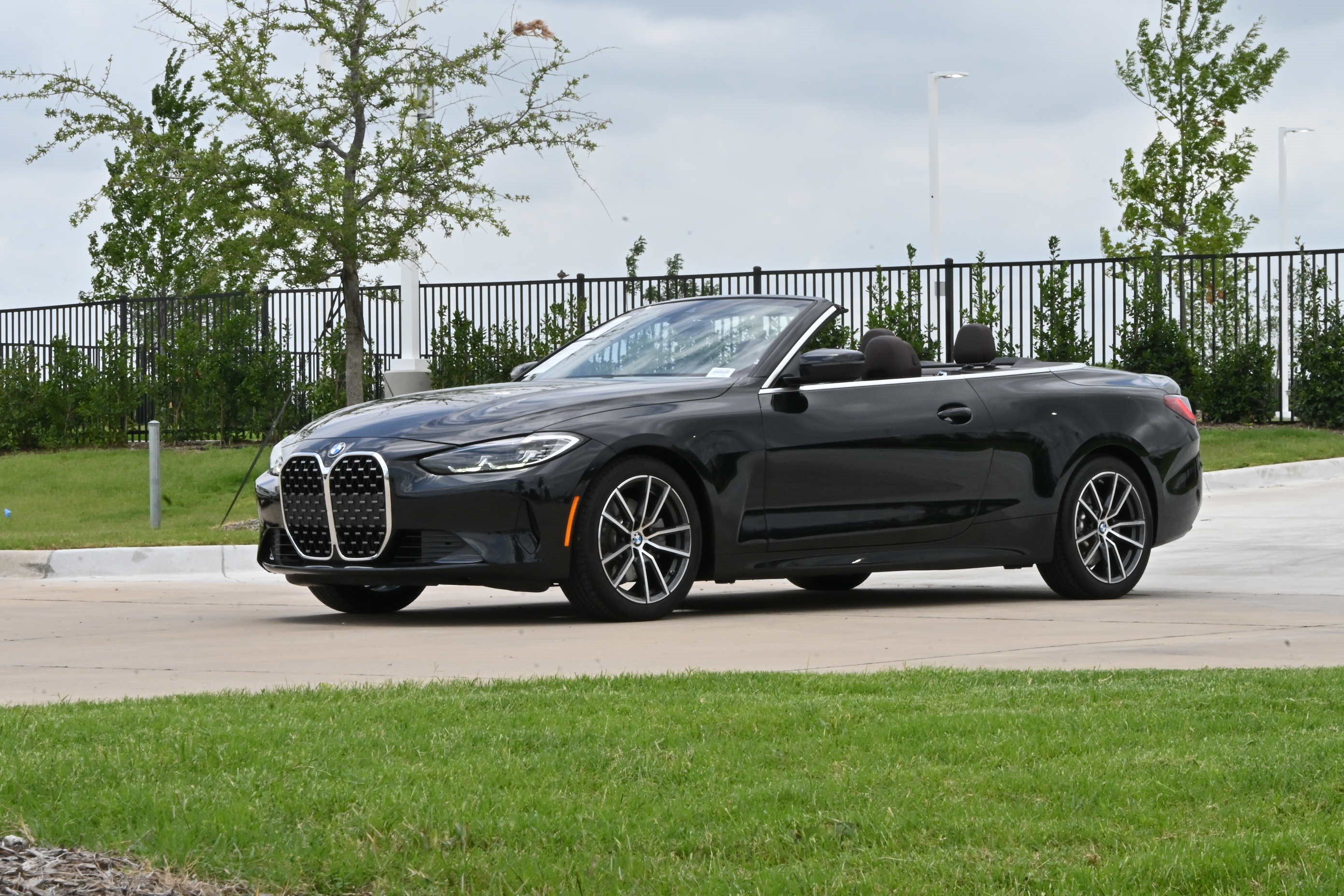 Certified 2023 BMW 430i Convertible w/ Premium Package RWD image 5
