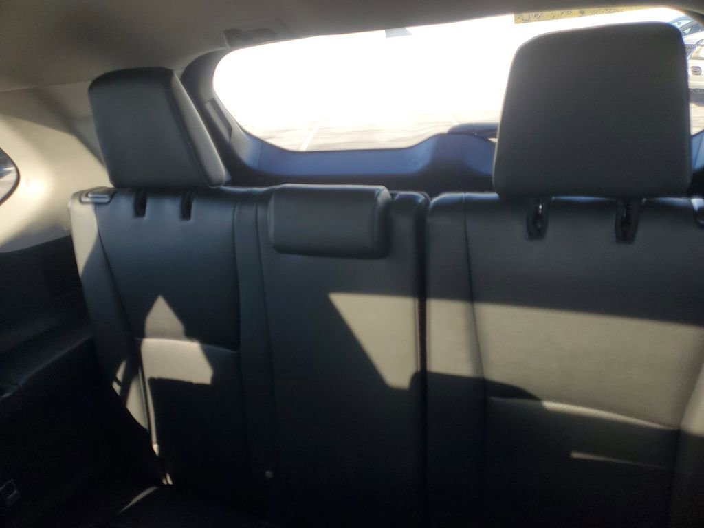 Certified 2024 Toyota Grand Highlander XLE image 14