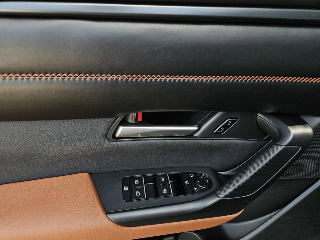 New 2025 MAZDA CX-50 AWD 2.5 Turbo w/ Weather Package image 19