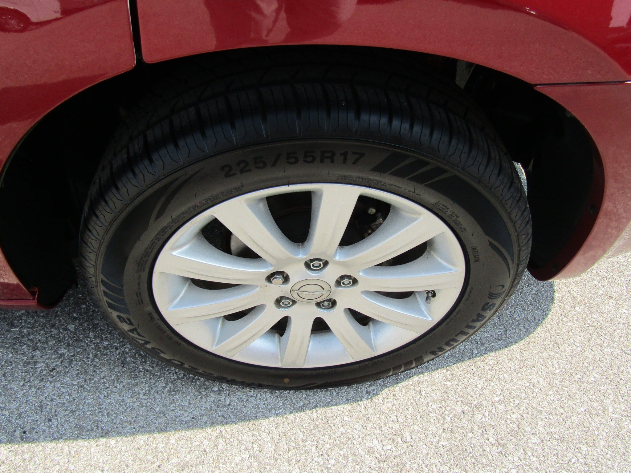 Used 2013 Chrysler 200 Touring FWD image 10