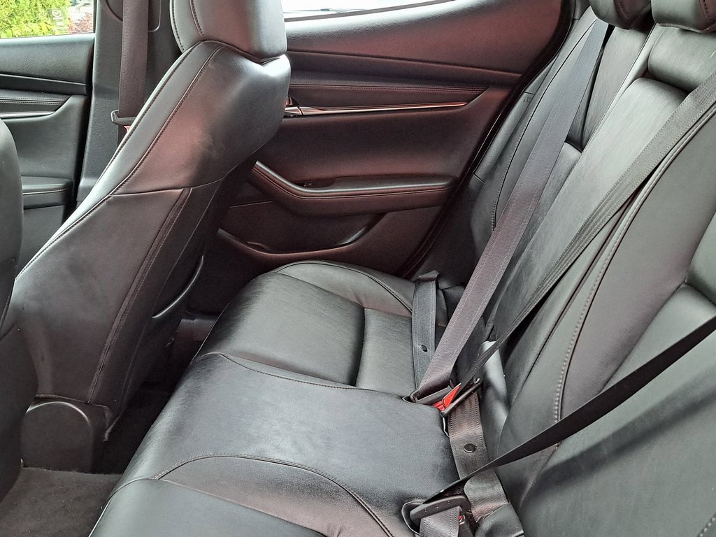 Used 2023 MAZDA MAZDA3 s image 26