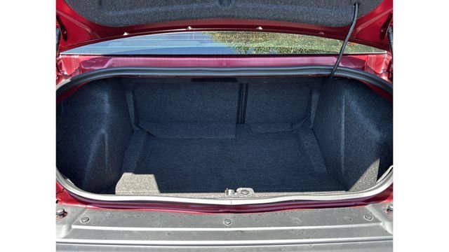Used 2022 Dodge Challenger R/T Scat Pack RWD image 5
